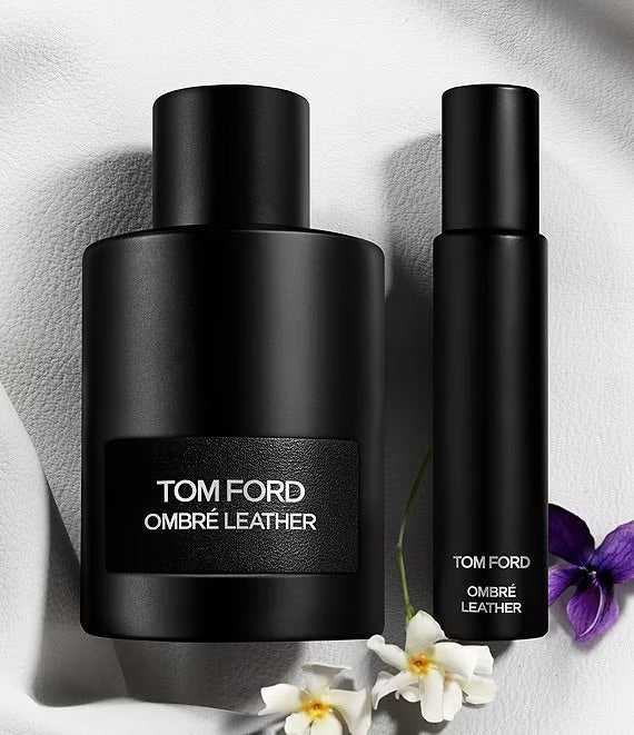 Luxury fragrance with fruity and woody notes, perfect for a modern and fresh scent.