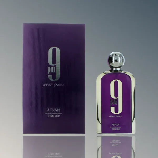 9 PM Women with sweet floral and warm vanilla notes for an alluring nighttime fragrance.