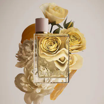 Ariana Grande Her London Dream – sweet floral perfume with raspberry, violet, and musk