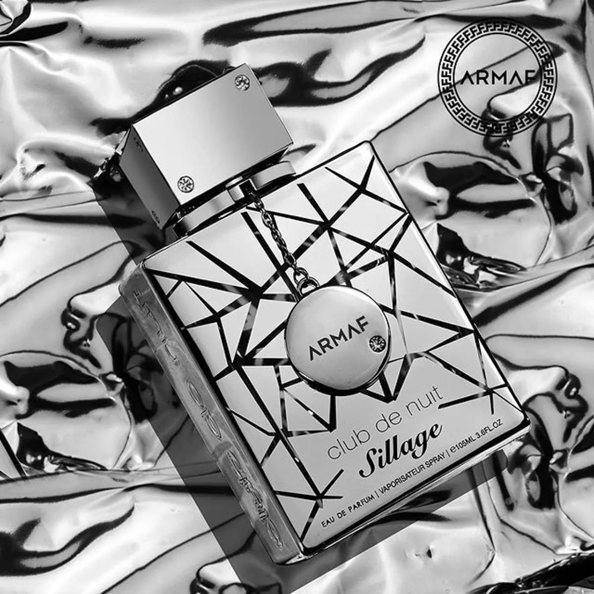 Sillage fragrance luxurious and longlasting aura