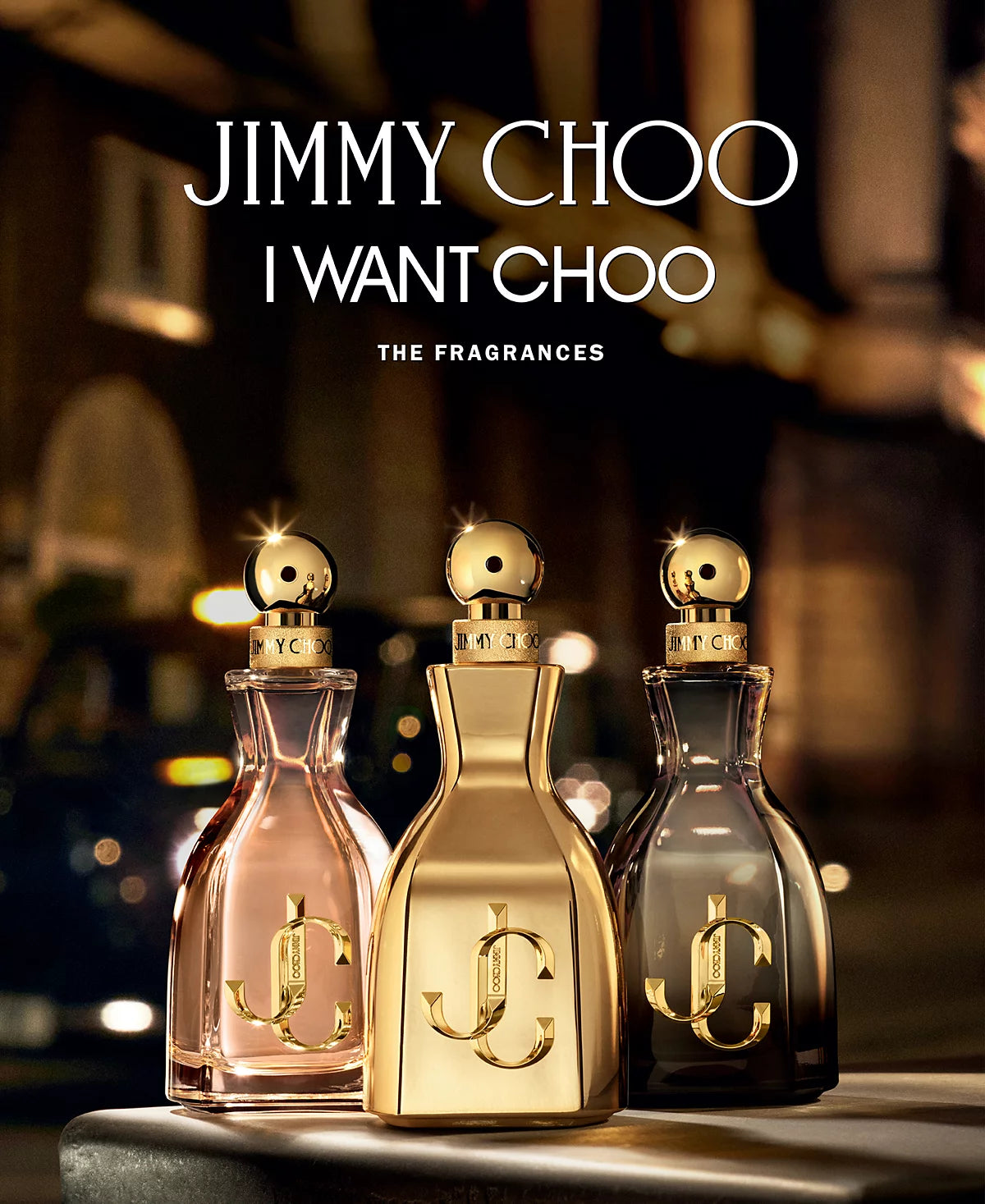 Luxury fragrance bottle – warm spicy-amber scent for evenings.
