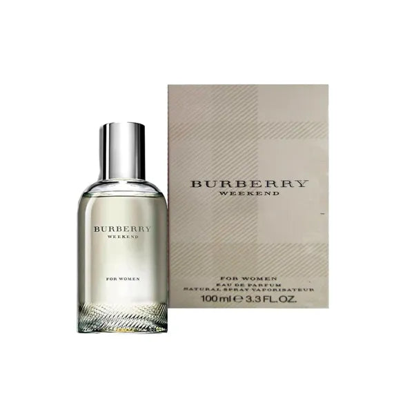 Burberry Weekend – fresh floral women’s perfume with peach, freesia, and musk
