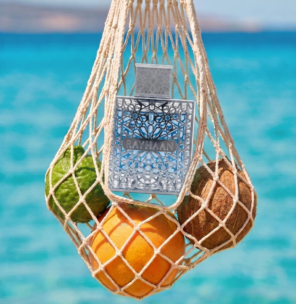 Aquatica Eau de Parfum Spray