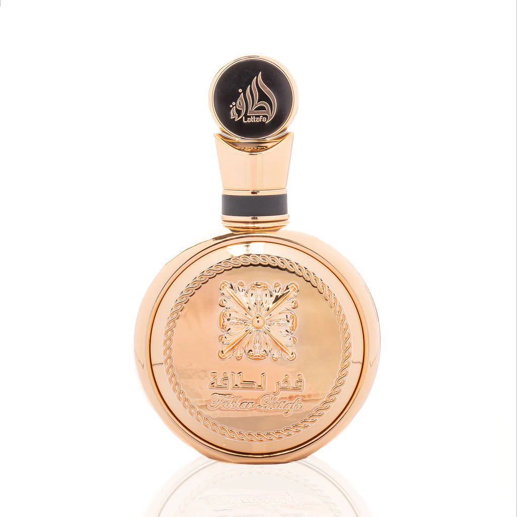 Luxury fragrance – floral-amber scent with a bold, sophisticated allure.
