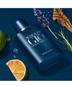 Acqua di Giò Profondo – aquatic aromatic scent with modern mineral notes.
