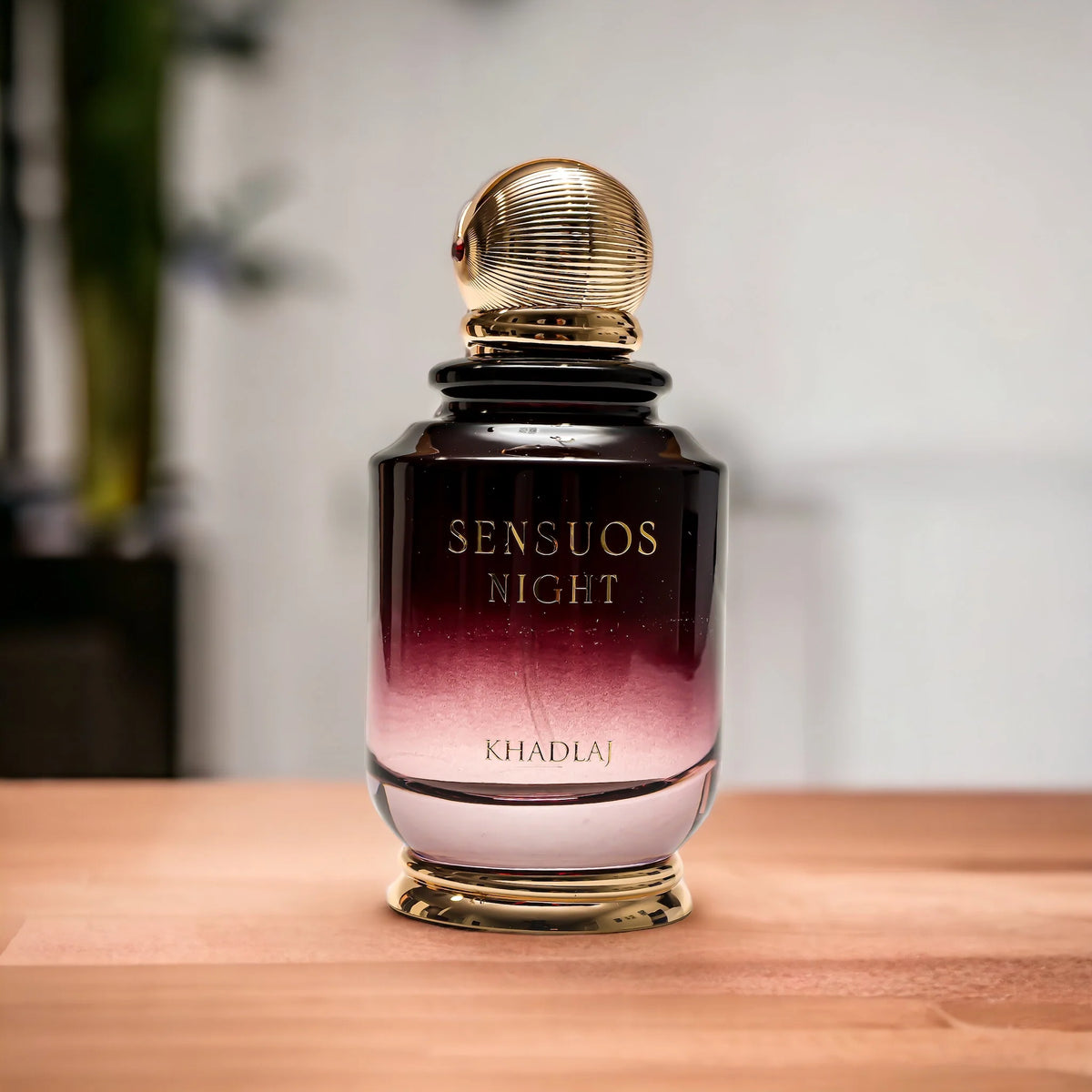 Senuos Eau de Parfum Spray bottle with luxurious design
